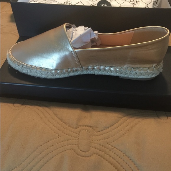 Nanette Lepore Lacie Rose Gold Espadrilles 6.5M - Picture 2 of 5